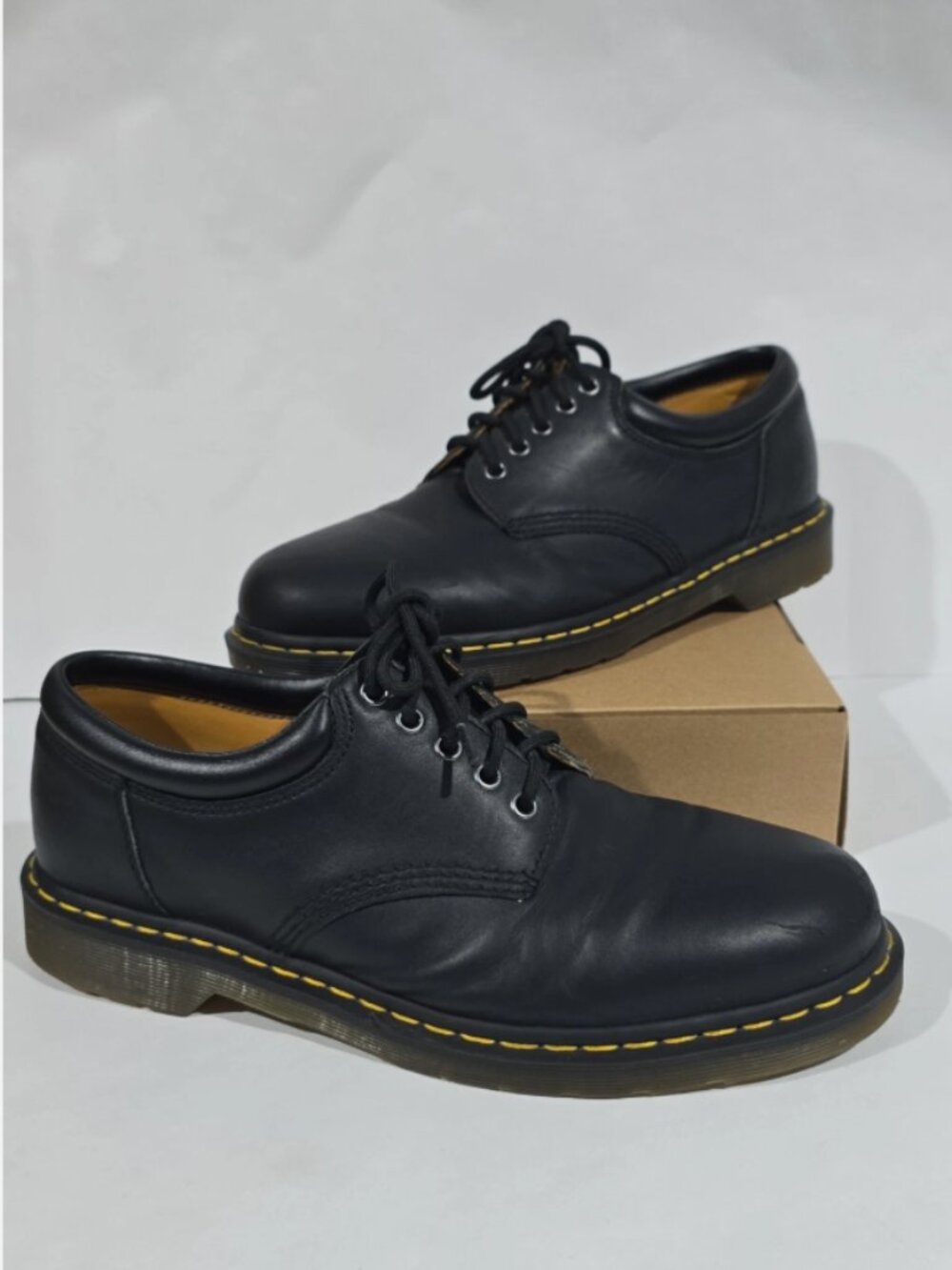 Dr. Doc Martens 8053 Black Round Toe Leather Oxford Shoes Men's US 12